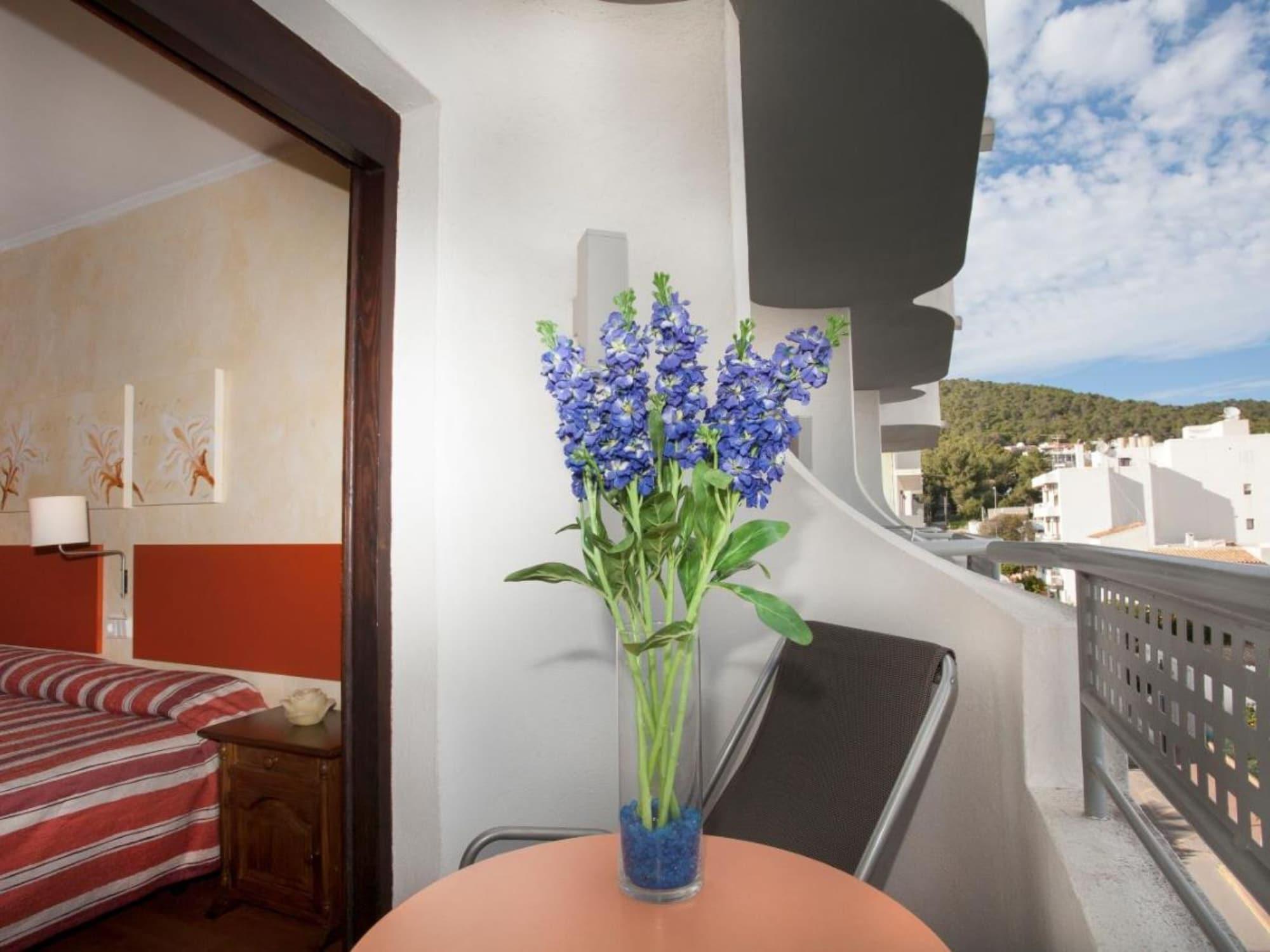 Apartamentos Parot Quality Santa Eularia des Riu Buitenkant foto