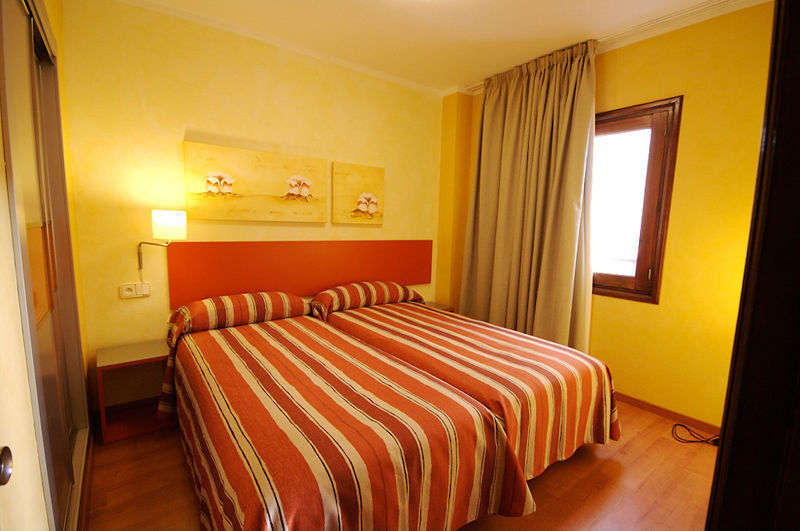 Apartamentos Parot Quality Santa Eularia des Riu Buitenkant foto