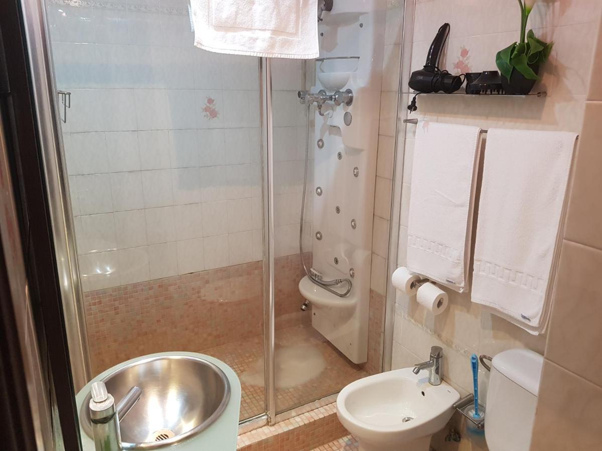 Apartamentos Parot Quality Santa Eularia des Riu Buitenkant foto